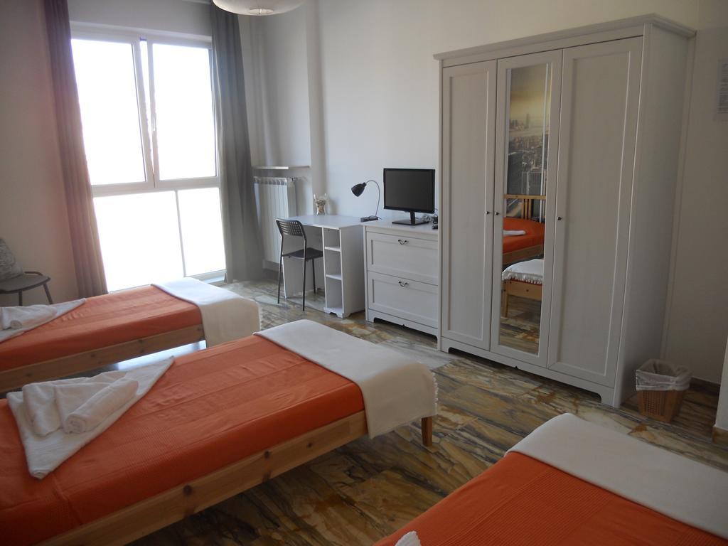 B&B International ترييستي الغرفة الصورة